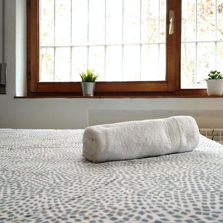 Habitacion Confort En Chamartin Madrid Luaran gambar