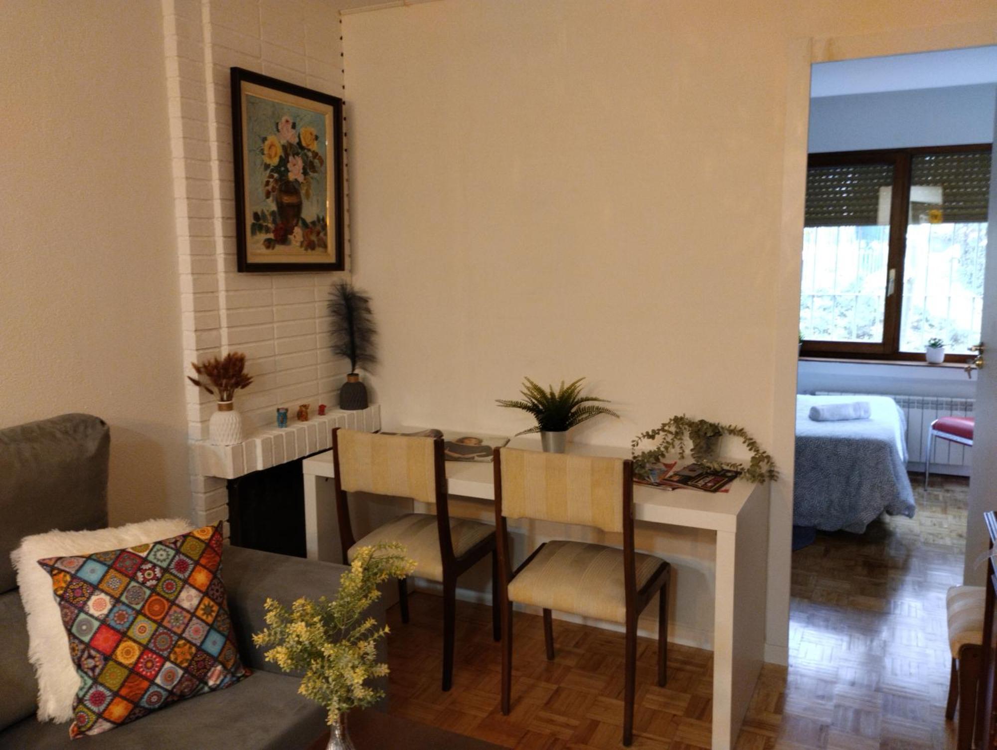 Habitacion Confort En Chamartin Madrid Luaran gambar