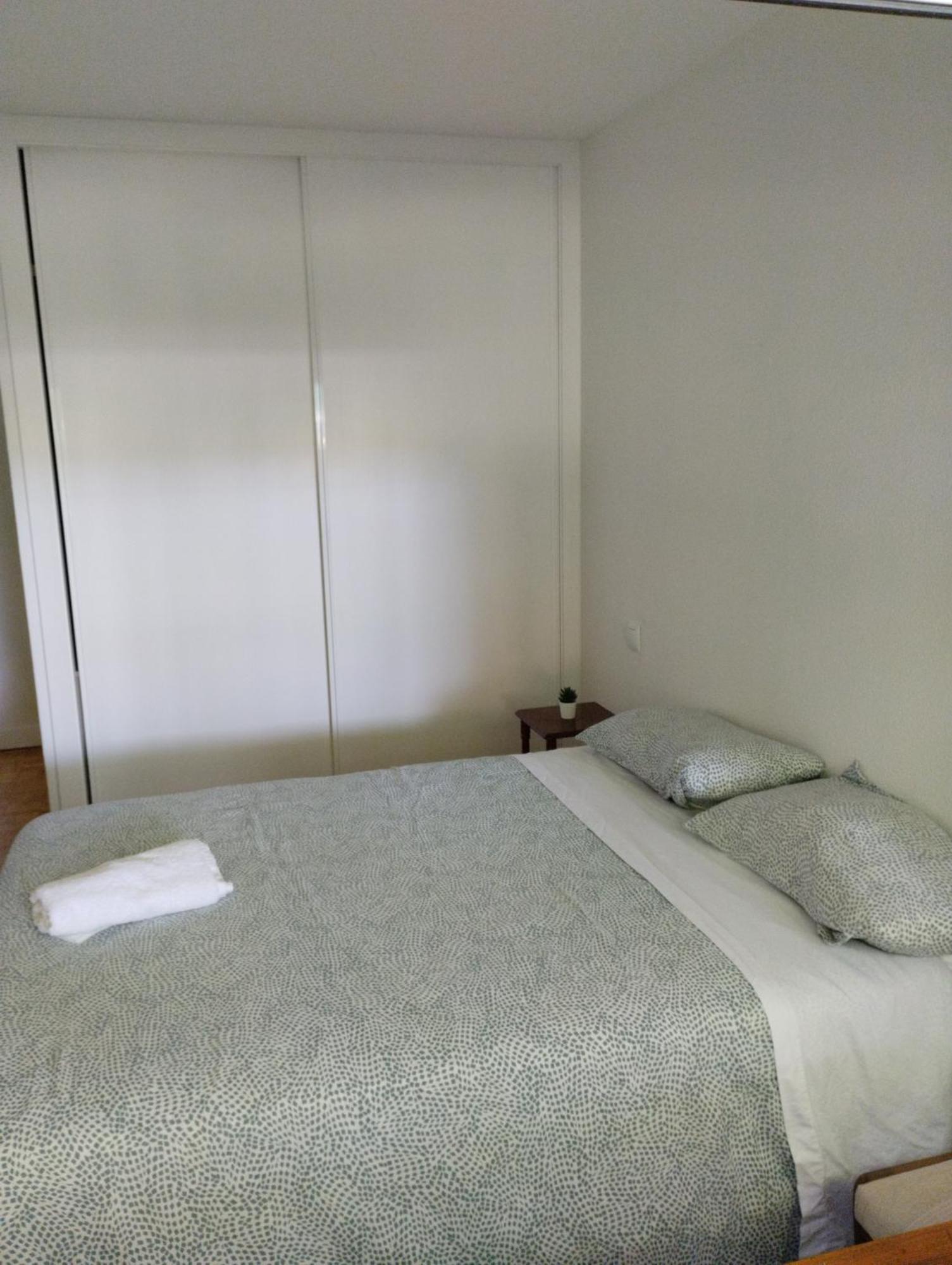 Habitacion Confort En Chamartin Madrid Luaran gambar